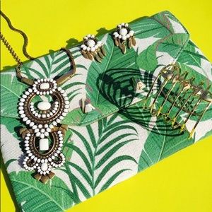 Stella & Dot Palm Print City Slim Clutch Botanical Purse Wallet Botanical Summer